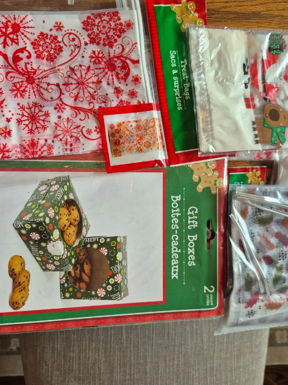 Banking cupcake holders you can reuse cookie bags